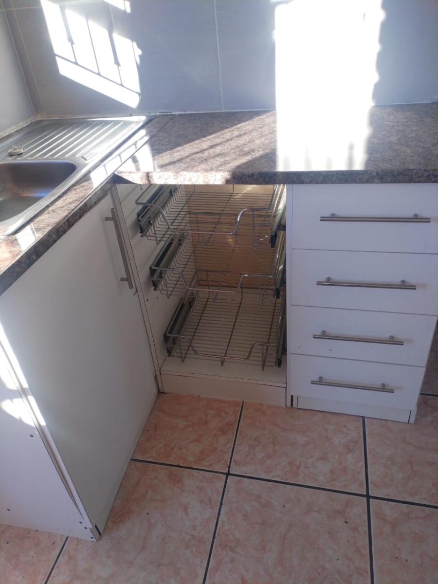 To Let 2 Bedroom Property for Rent in Westbourne Eastern Cape